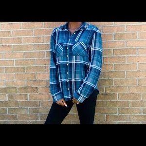 Plaid long sleeve shirt